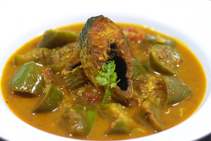 Hilsha Fish with Eggplant and Tomato Curry