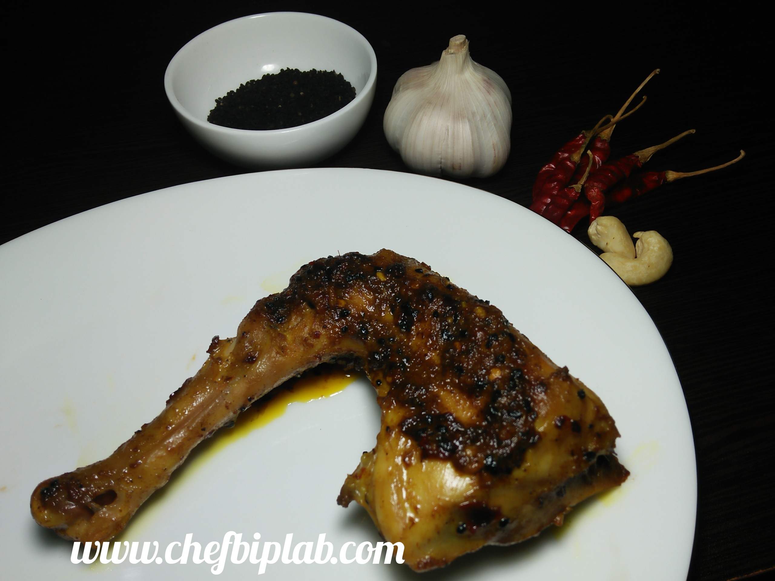 Pan grilled chicken with black cumin