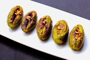 Stuffed parwal with chhana